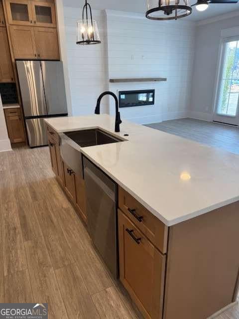 Building Photo - 325 Orchid St