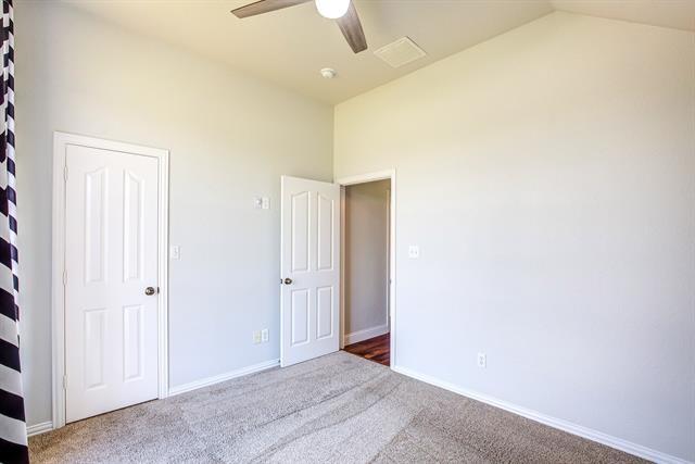 Building Photo - 262 Saddlebrook Ct