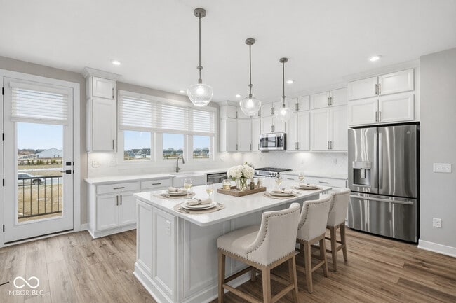 Building Photo - 420 Elite St