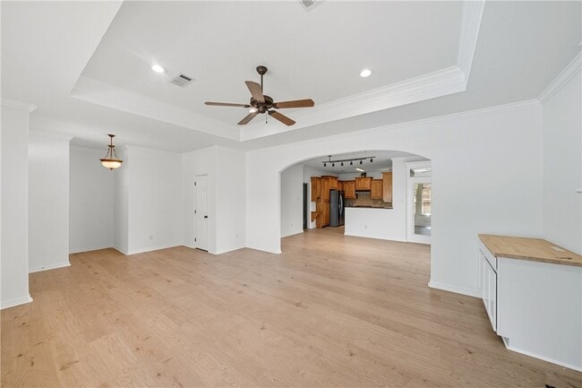 Building Photo - 8426 Alison Ave