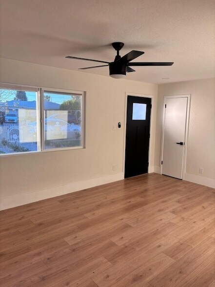 Building Photo - 8233 N 29th Ave