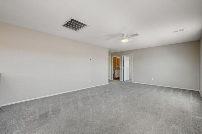 Building Photo - Stunning Southern Highlands Two Story