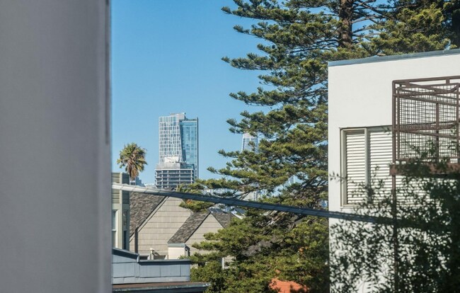Building Photo - 130 Landers St
