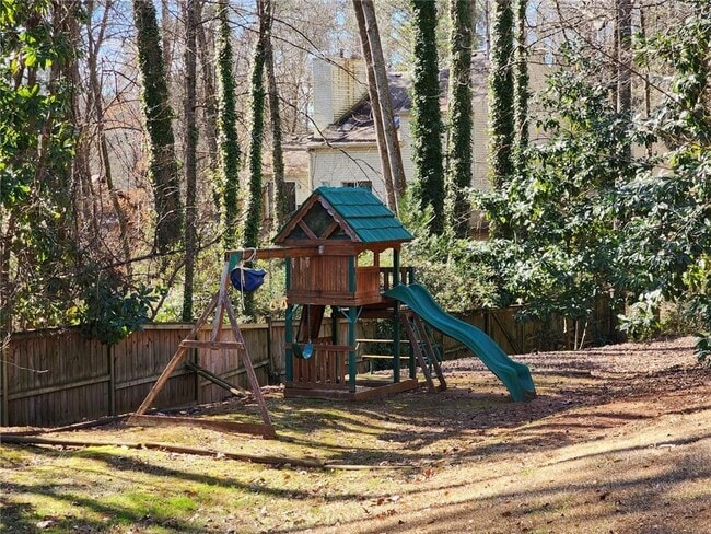 Building Photo - 885 Melody Ln