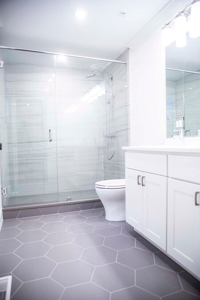 Building Photo - Newly renovated 4 bed 2 bath in Allston....