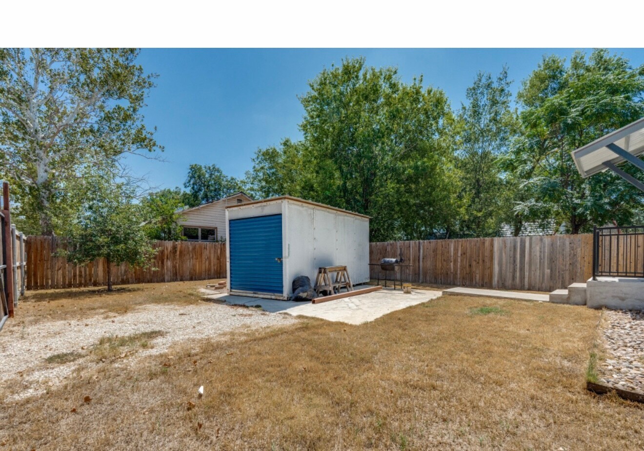 Building Photo - 156 Pioneer Rd