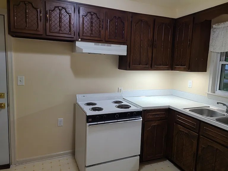Building Photo - 1507 Westview Dr NE