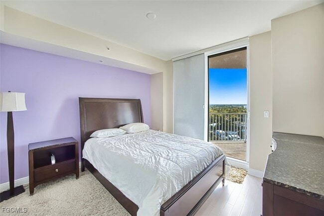 Building Photo - 2090 W First St