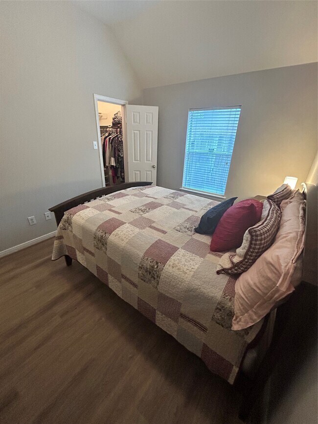Building Photo - 22018 Shady Heath Ln