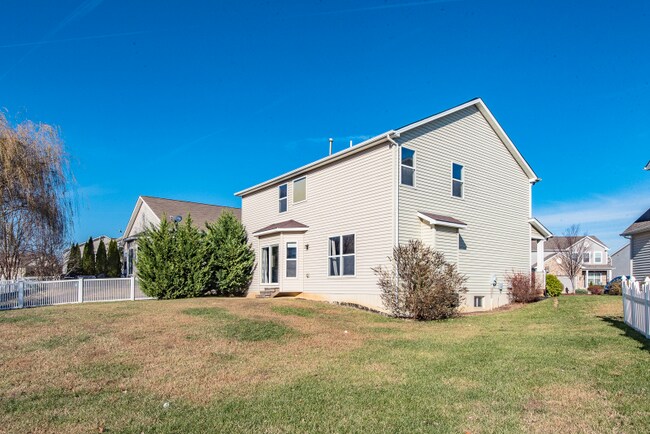 Building Photo - 424 Country Stone Dr