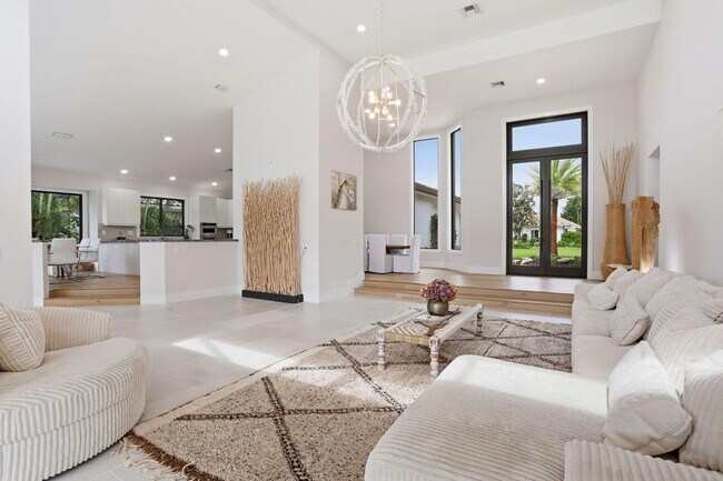 Building Photo - 11180 Isle Brook Ct