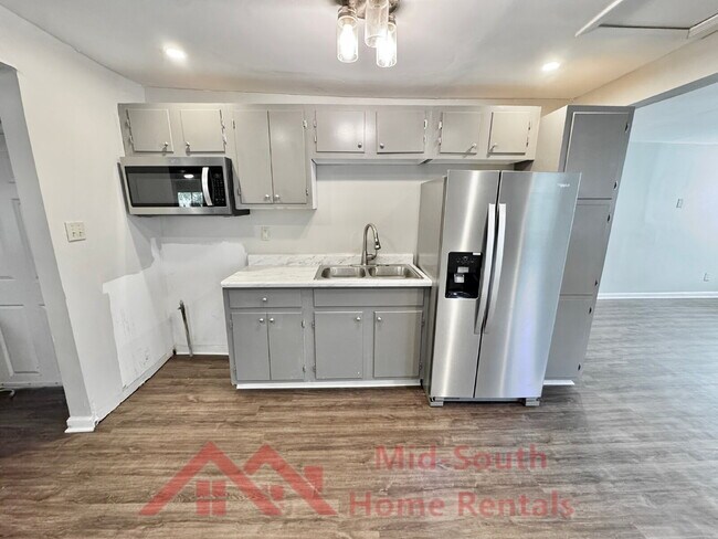 Building Photo - 324 Harrell St