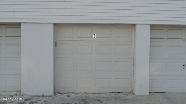 Building Photo - 3403 Bridge Ave