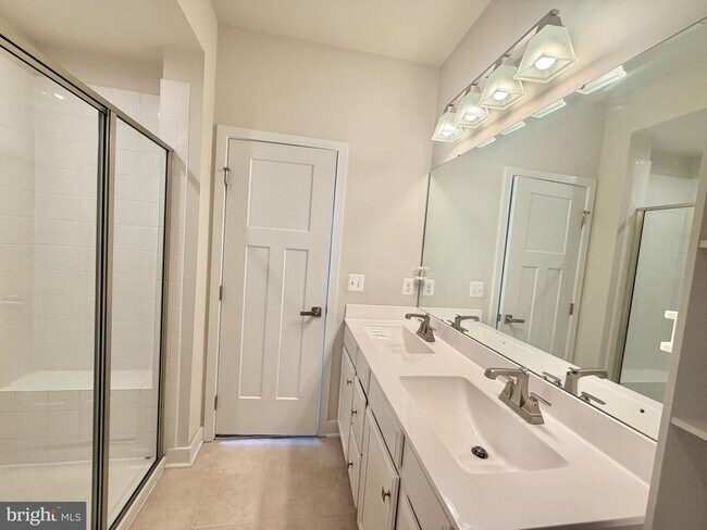 Building Photo - 5330 Witch Hazel Ln