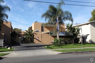 Building Photo - 7351 Variel Ave