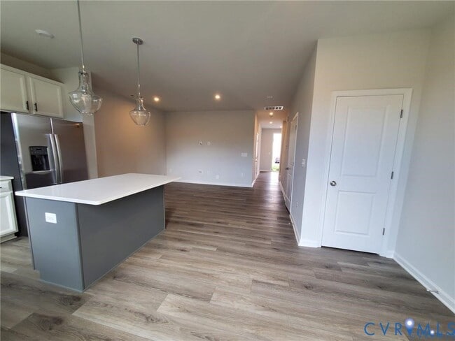 Building Photo - 547 McCormick Farm Pl