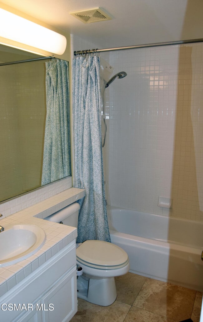Building Photo - 2324 Solway Ct
