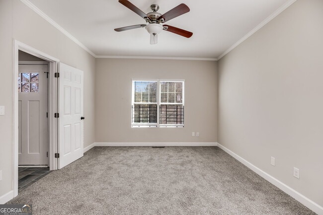 Building Photo - 960 N Grand Ave NW