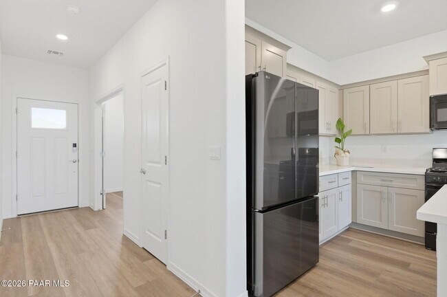 Building Photo - 1223 Prairie Dog Trl