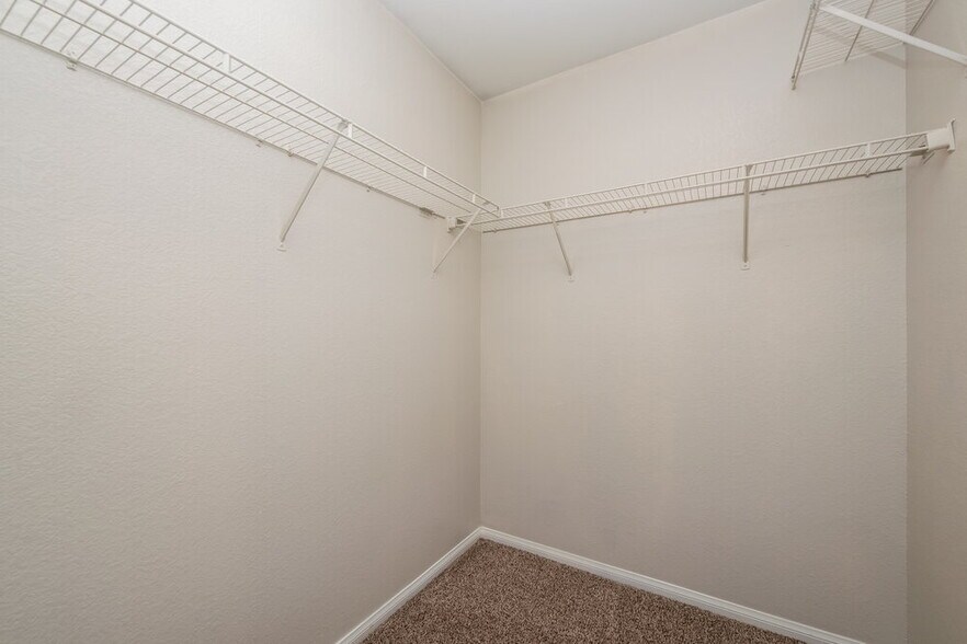 Building Photo - 9150 W Brilliant Prairie Ct