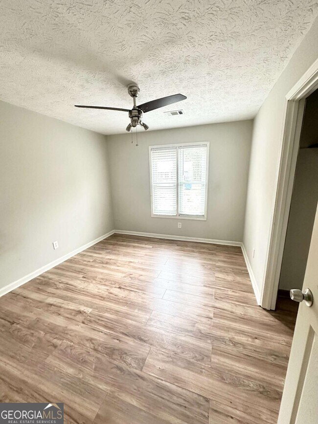 Building Photo - 93 Hartley Woods Dr