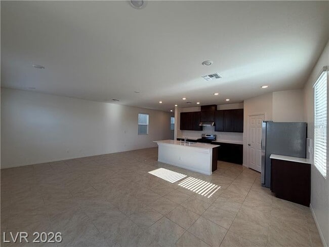 Building Photo - 7056 Dandelion Pk Ave