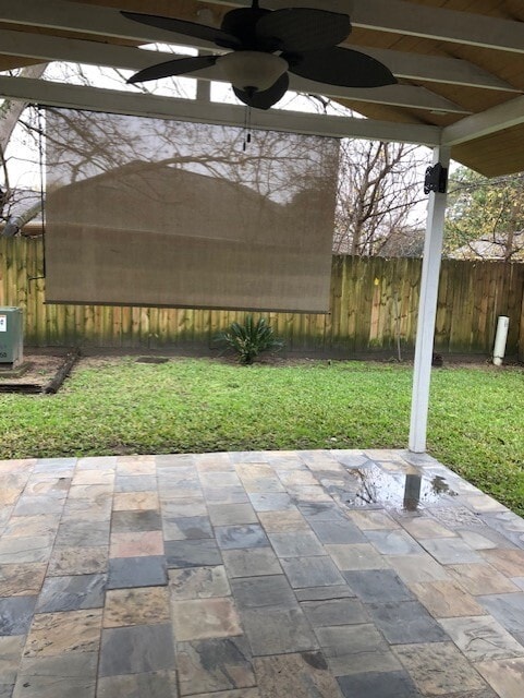 Building Photo - 18119 Twin Creek Dr