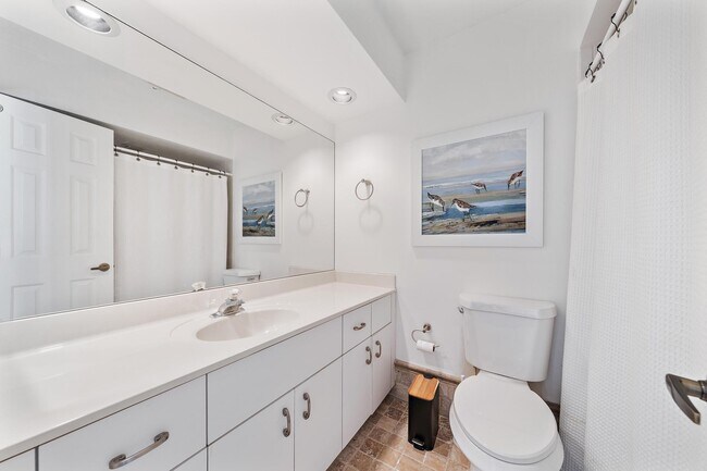 Building Photo - 1217 Ocean Dunes Cir