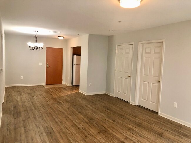 Building Photo - 2729 Gallows Rd