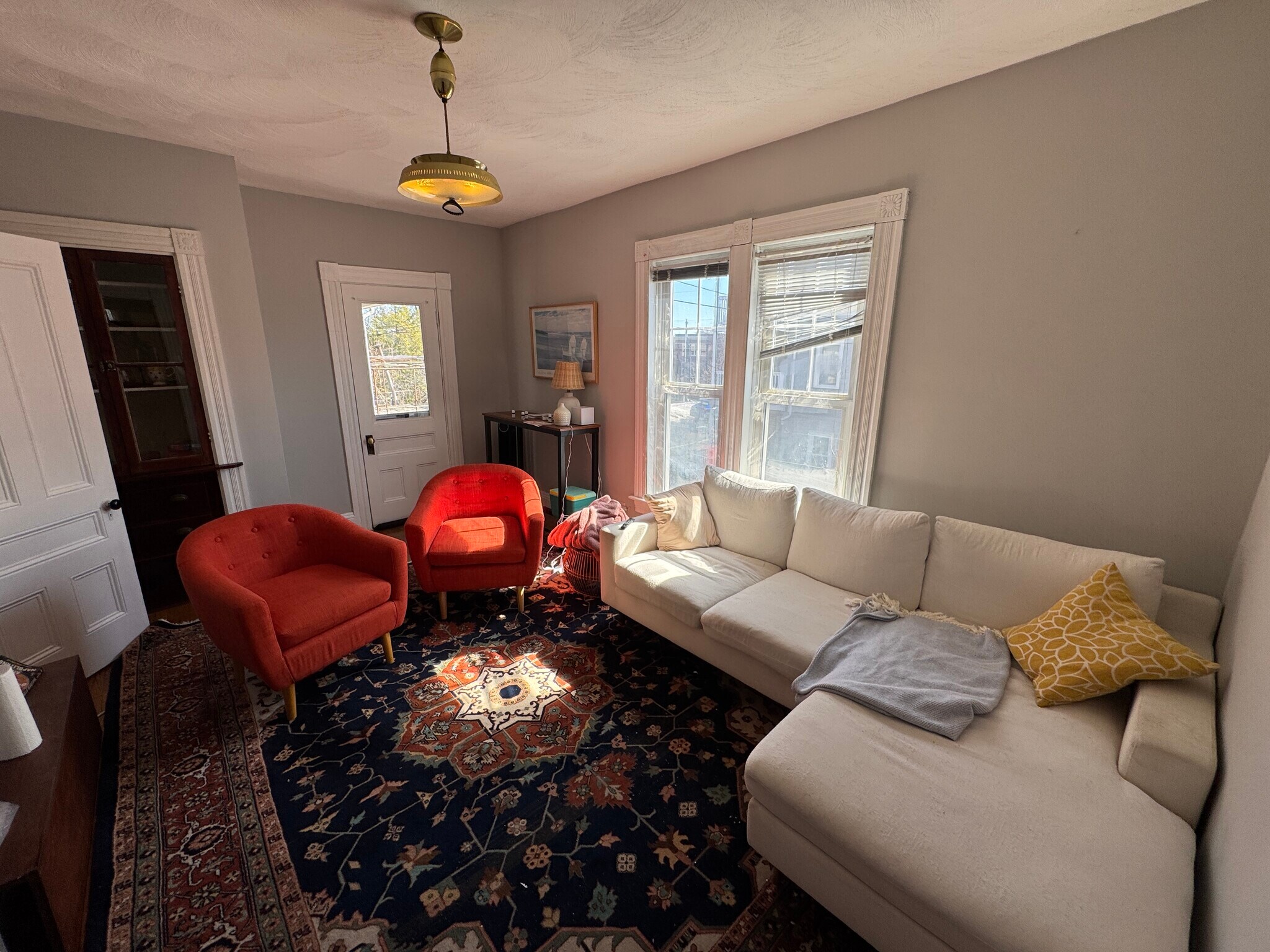 Building Photo - 211 Holland St