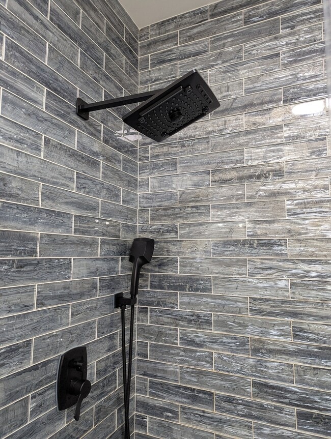 Building Photo - 1619 Emma Ln