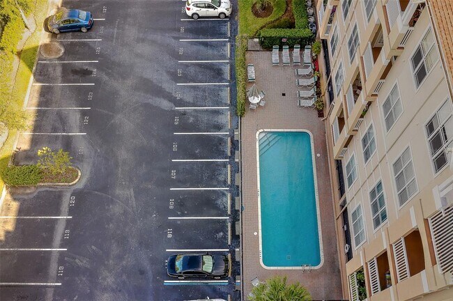 Building Photo - 1216 S Missouri Ave