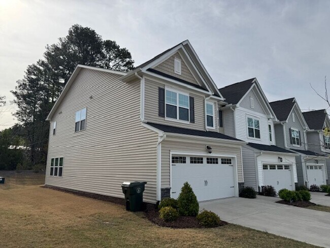 Building Photo - End-Unit Gem Near White Oak Crossing – Style, Space & Convenience!