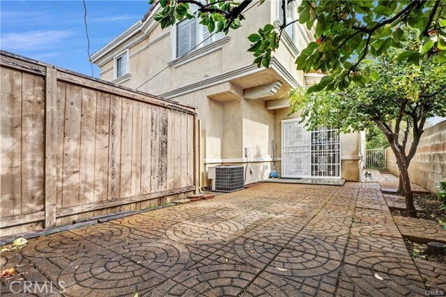 Building Photo - 201 N Lincoln Ave