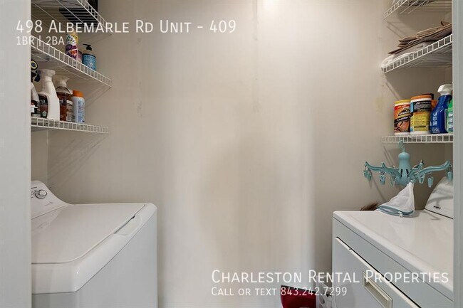 Building Photo - 498 Albemarle Rd