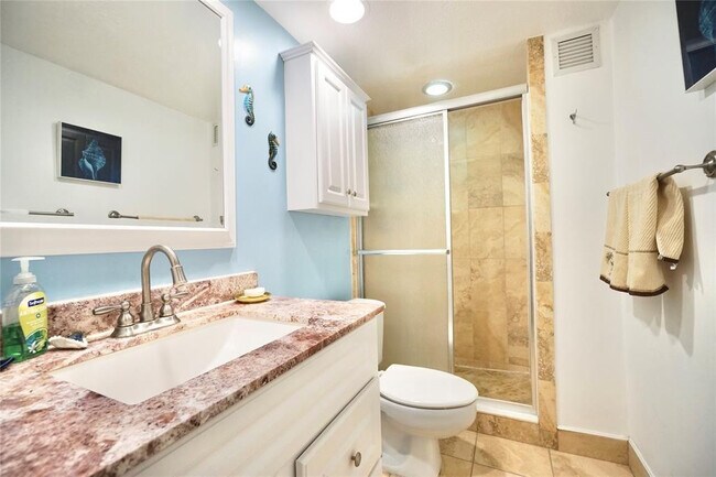 Building Photo - 111 Briny Ave