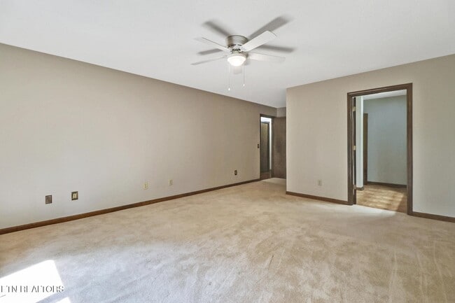 Building Photo - 101 Walden Ridge Dr