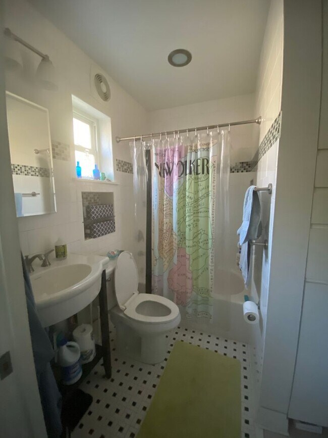 Building Photo - 3801 Avenue G