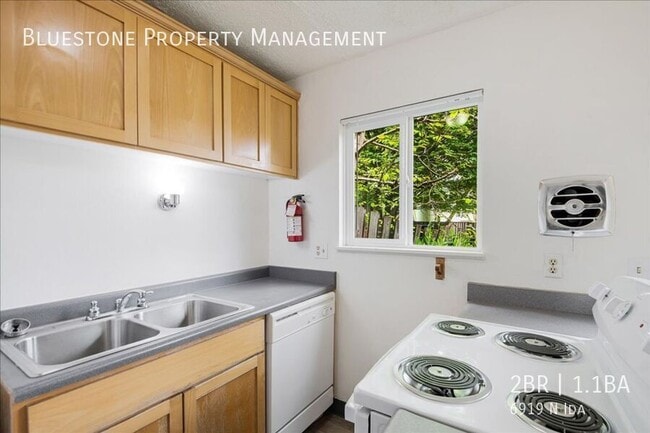 Building Photo - 6919 N Ida-