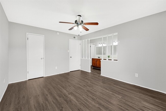 Building Photo - 17303 Nordway Dr