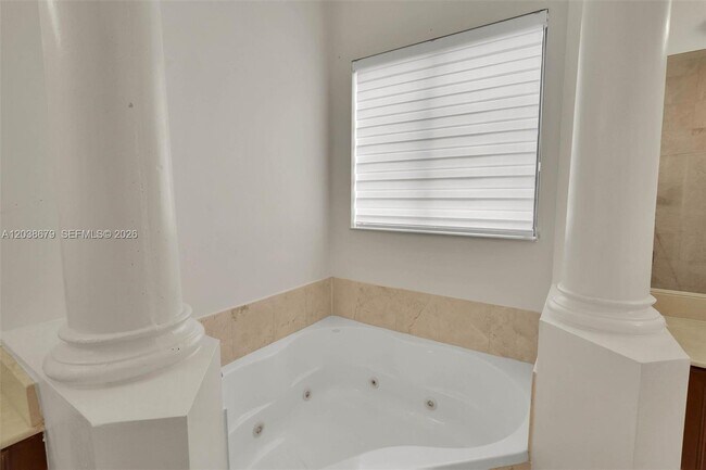 Building Photo - 18861 SW 77th Ct
