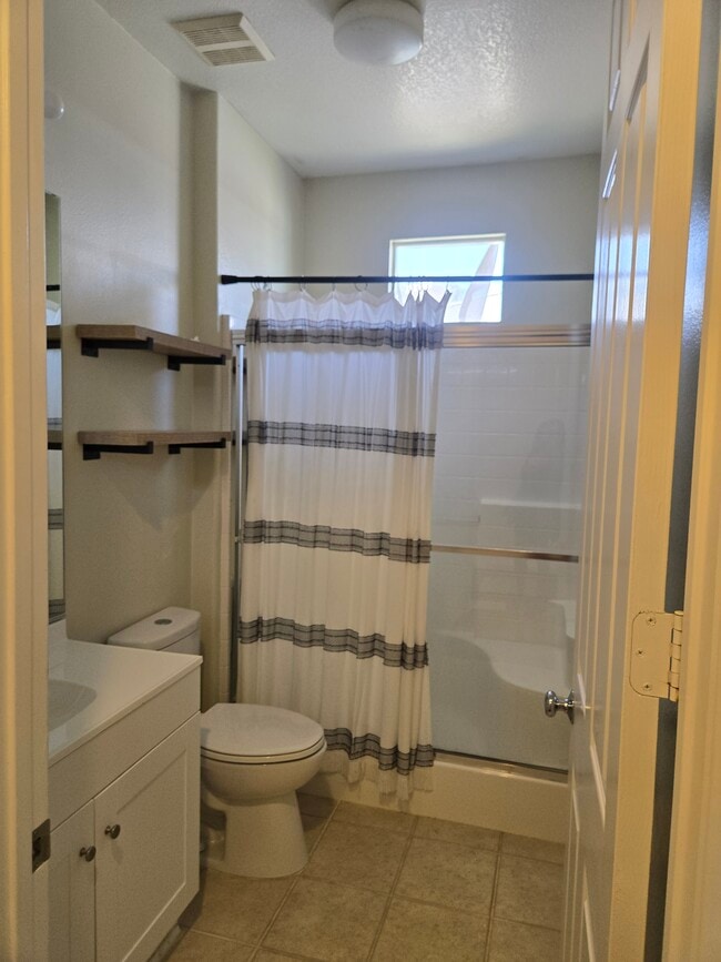 Building Photo - 3649 Mountain Shadows Ct