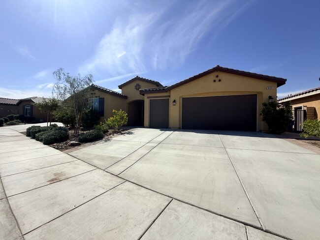 Building Photo - Resort-Style Living in a Premier 55+ HOPA Community