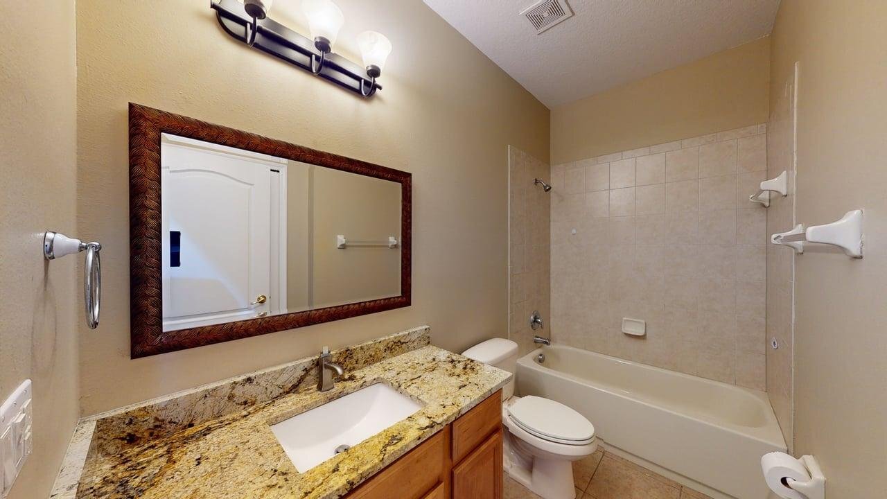 Building Photo - 5108 Legacy Oaks Dr