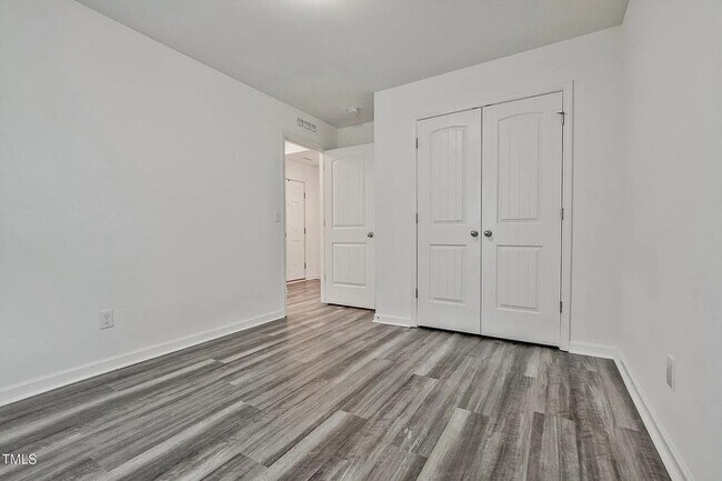 Building Photo - Earn Wealth While Leasing - Like a Homeowner - Lease to Own