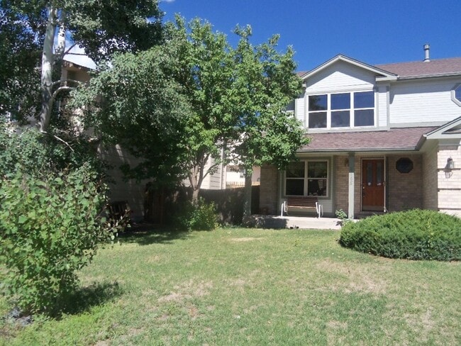 Building Photo - 8165 Lythrum Dr