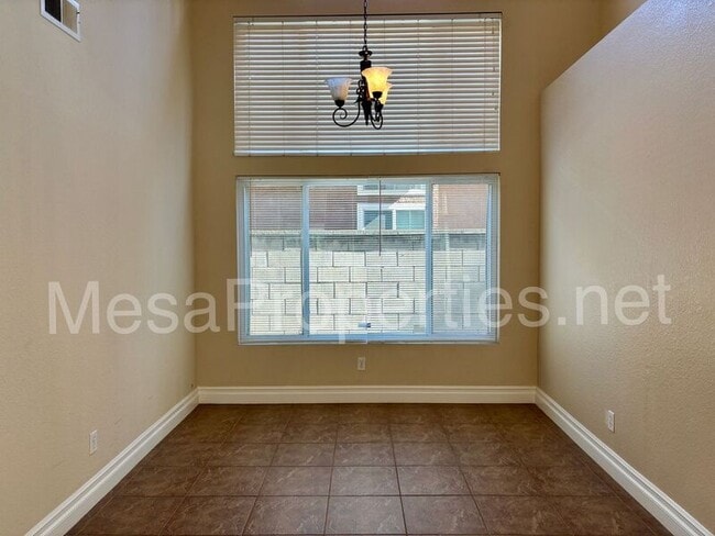 Building Photo - 15572 Ficus St