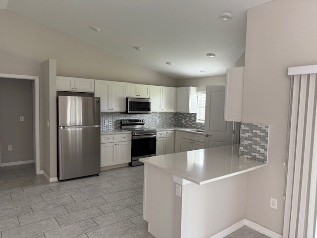 Building Photo - 2536 NW 19th Ave