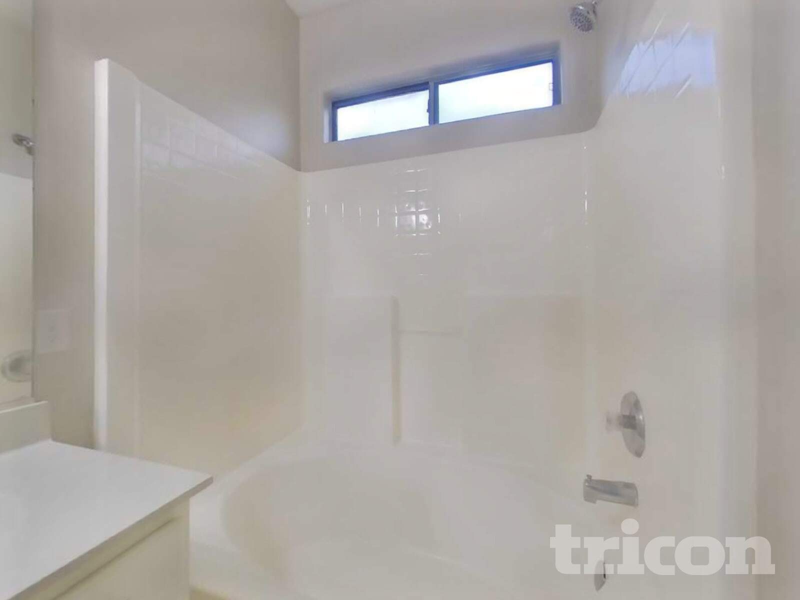 Building Photo - 13038 W Aster Dr