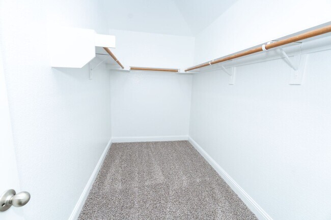 Building Photo - 3105 Whispering Pine Blvd